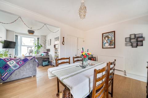 3 bedroom terraced house for sale, Victoria Street, Barnstaple EX32