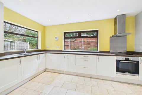 undefined, Riverside Close, Cheltenham, GL52