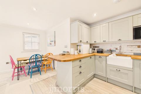 3 bedroom flat for sale, 8 St Non's Apartments, St Non's Close, St Davids, Haverfordwest, Pembs, SA62 6RG
