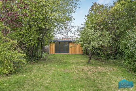 4 bedroom semi-detached house to rent, Northumberland Road, New Barnet, Hertfordshire, EN5
