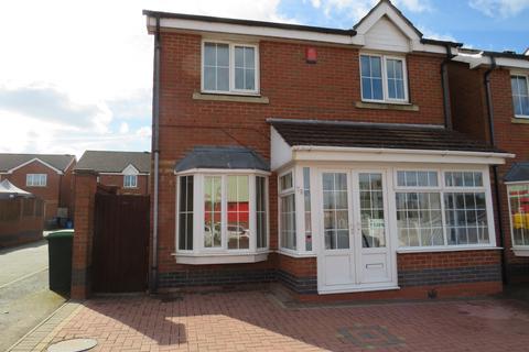 4 bedroom detached house to rent, Crosswells Road, OLDBURY