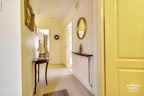 2 bedroom detached bungalow for sale, Elmstone Close, Stafford, ST17 0YL - No Upward Chain