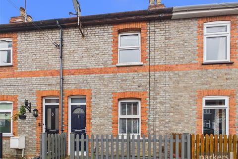 3 bedroom terraced house for sale, Wykeham Road, Berkshire RG6