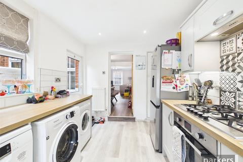 3 bedroom terraced house for sale, Wykeham Road, Berkshire RG6