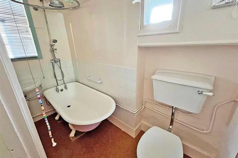 undefined, Ditchling Rise, BRIGHTON