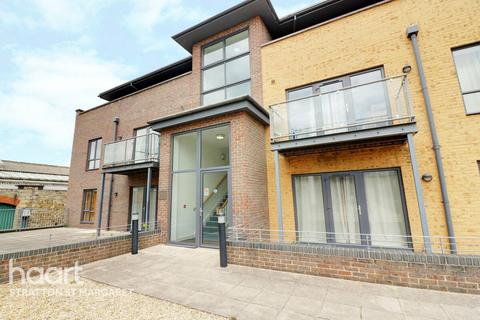 2 bedroom apartment for sale, Fire Fly Avenue, Swindon