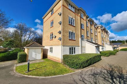 2 bedroom flat for sale, Bampton Court, Hursley Road, Chandlers Ford