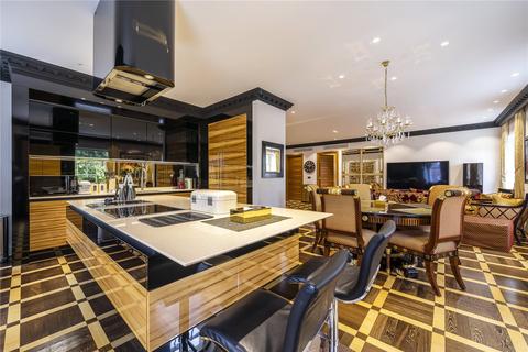 4 bedroom flat for sale, Hyde Park Square, London, W2