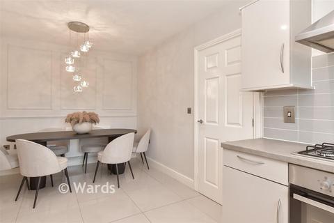 3 bedroom end of terrace house for sale, Butchers Green, Rainham, Gillingham, Kent