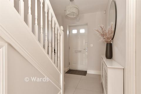 3 bedroom end of terrace house for sale, Butchers Green, Gillingham ME8