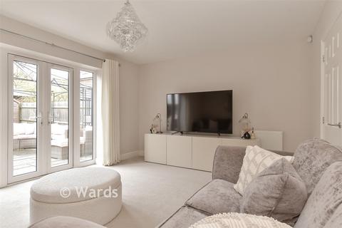 3 bedroom end of terrace house for sale, Butchers Green, Gillingham ME8