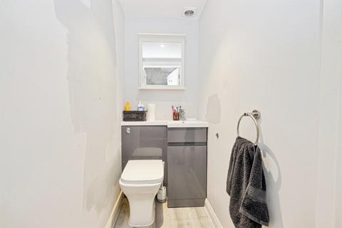 1 bedroom detached house for sale, Chester Road, Watford