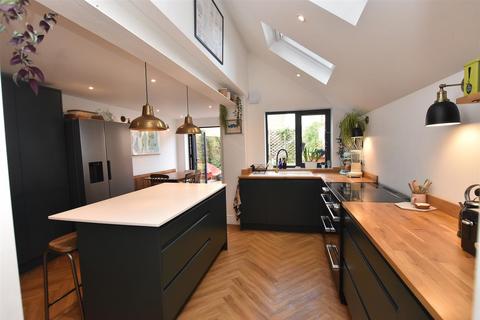 4 bedroom terraced house for sale, South Lawn Terrace, Exeter EX1