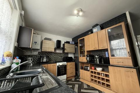 2 bedroom terraced house for sale, Leigh Road, Leigh