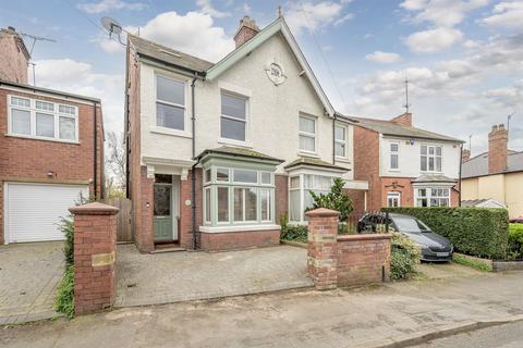 4 bedroom semi-detached house for sale, Bowling Green Road, Stourbridge, DY8 3RZ