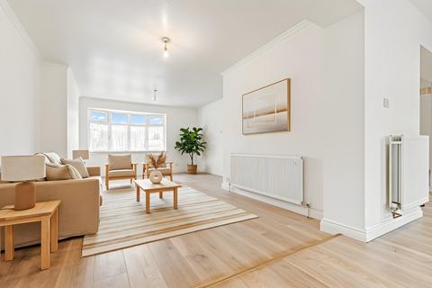 3 bedroom semi-detached house for sale, Wigston LE18