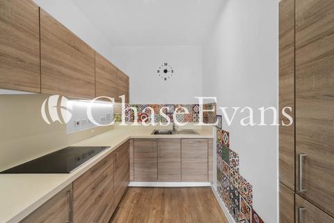 1 bedroom flat for sale, Kingfisher Heights, Waterside Park, Bramwell Way, Royal Docks, London, E16