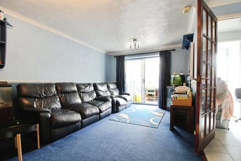 3 bedroom terraced house for sale, Warneford Close, Toothill, SN5