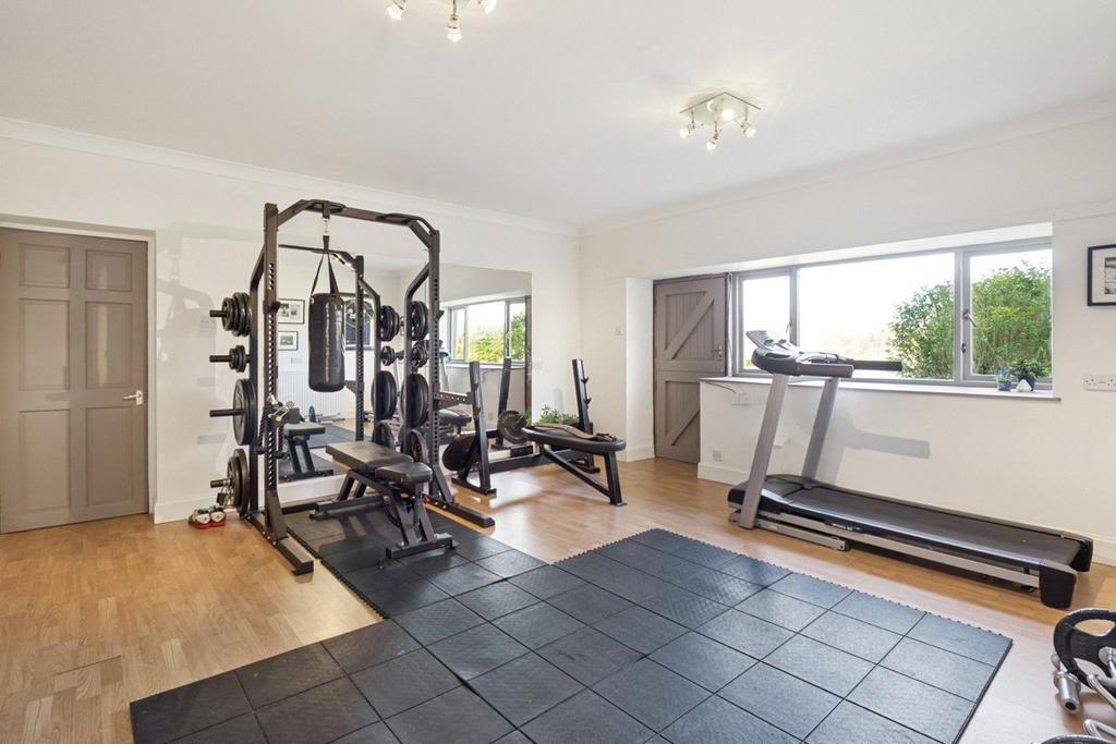 Gym/Sitting Room
