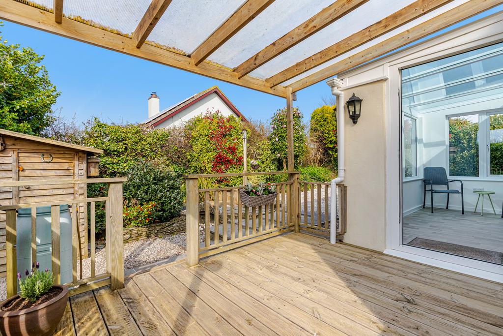 A14 - 10 Coombe Meadows Chillington - 260323