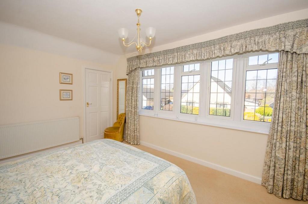 Bedroom one pic 2.jpg