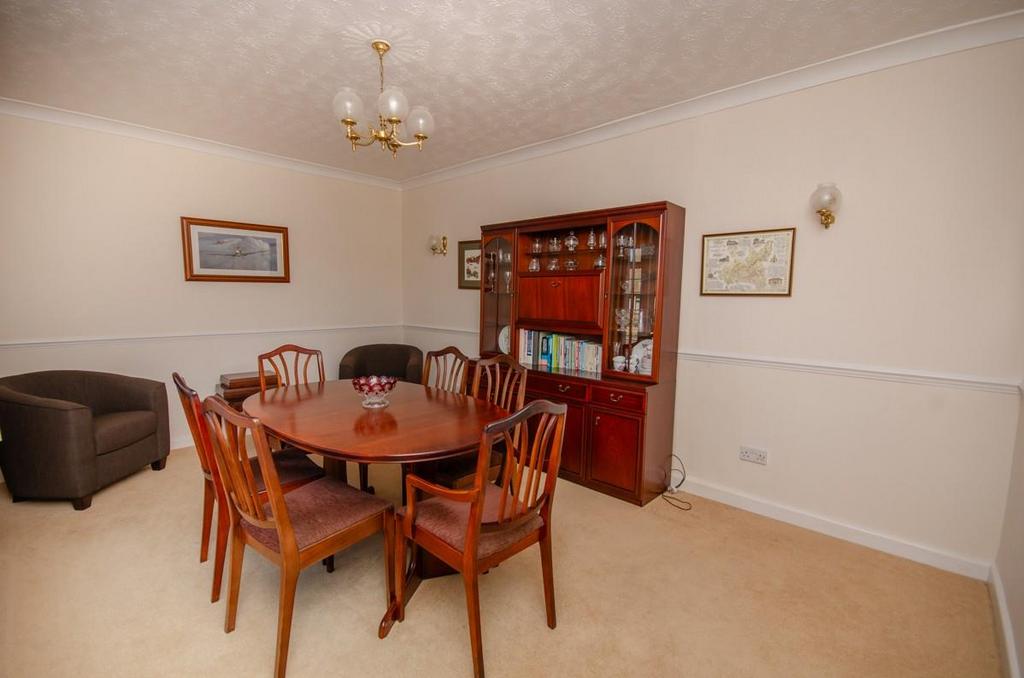 Dining room.jpg