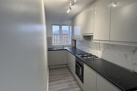 undefined, High Street, Waltham Cross, EN8