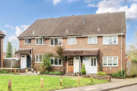 3 bedroom terraced house for sale, Windrush Close, Bramley, Guildford