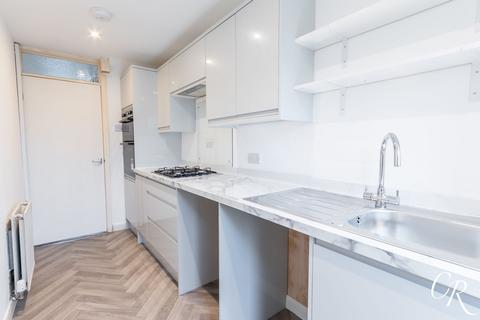 3 bedroom terraced house for sale, Stanwick Gardens, Cheltenham GL51