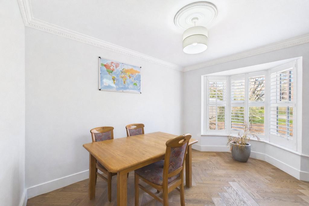 Snug/Dining/Office