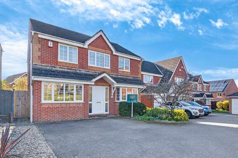 4 bedroom detached house for sale, Long Brimley Close, Market Harborough LE16