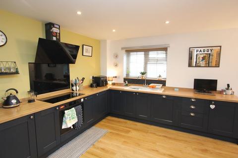 2 bedroom semi-detached house for sale, Beggars Pound, St. Athan, CF62