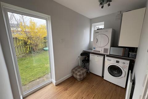 3 bedroom townhouse for sale, Copley Street, Batley