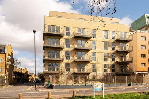 1 bedroom flat to rent, Solomons Passage, Peckham Rye, London, SE15