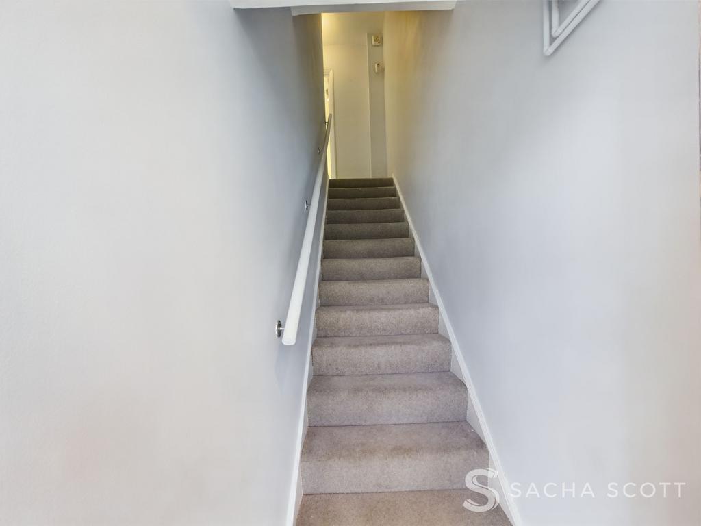 Entrance & Stairs
