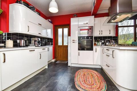 4 bedroom semi-detached house for sale, Milnthorpe Road, Kendal LA9