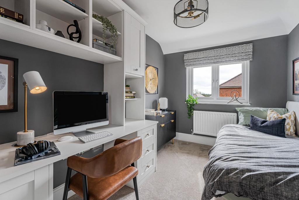 Bedroom 5/Study