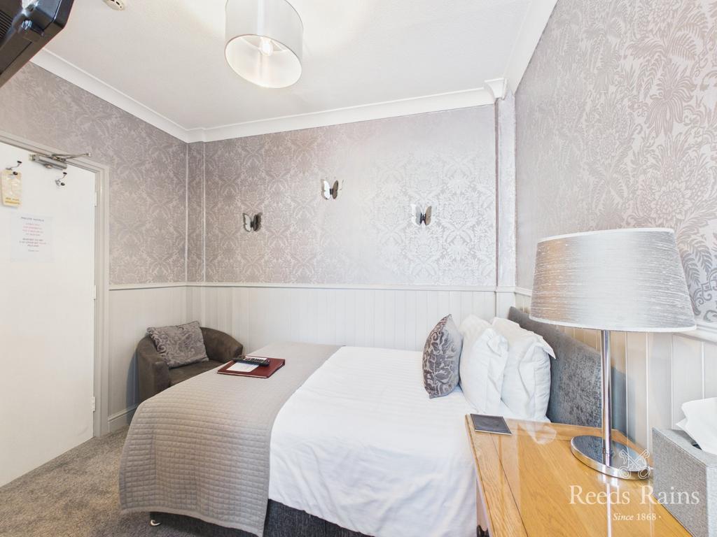 Picture No. 08