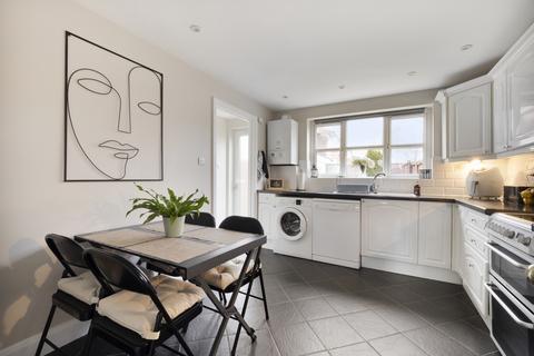 3 bedroom detached house for sale, Henley Avenue, Sutton SM3