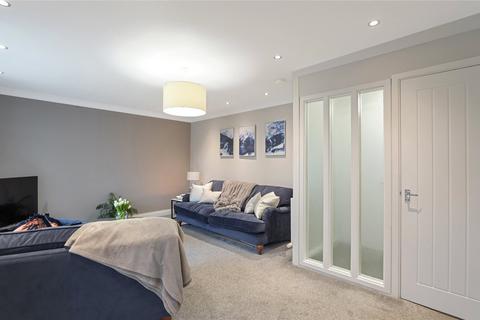 3 bedroom end of terrace house for sale, Broomlands Road, Cumbernauld, Glasgow, G67