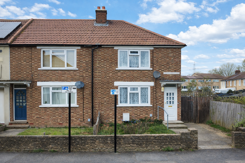 3 bedroom terraced house for sale, Ascham End, London E17