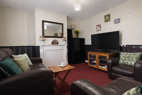 3 bedroom terraced house for sale, Ascham End, London E17