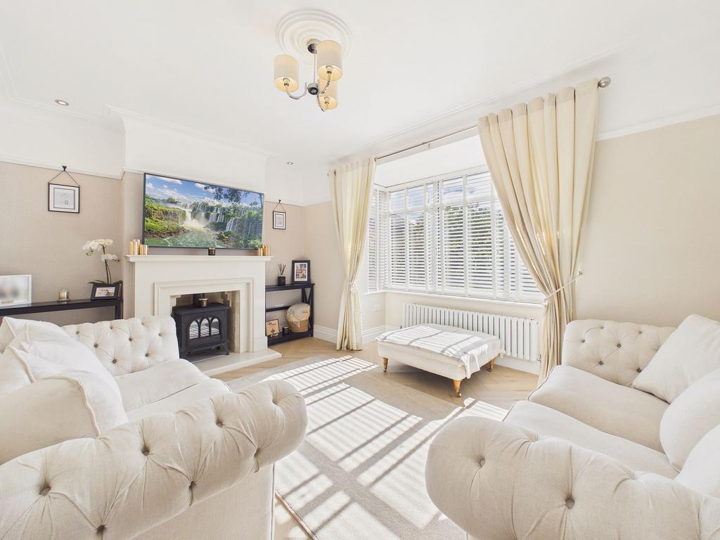 Formal Lounge