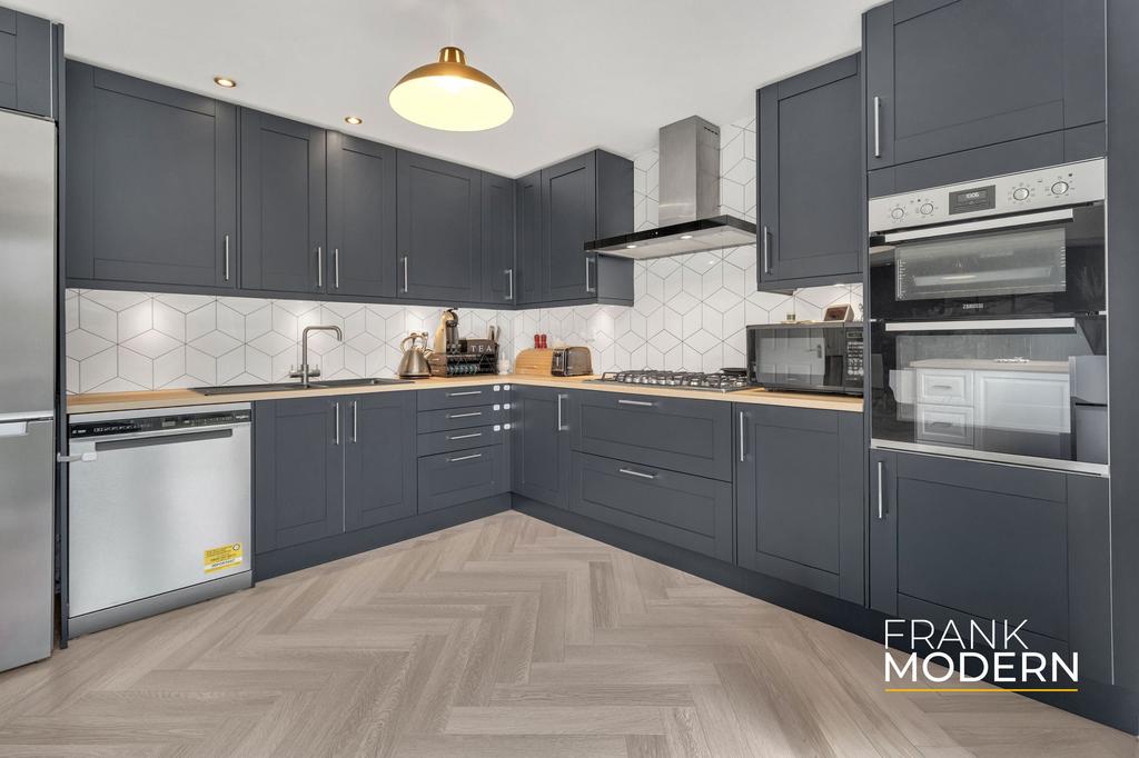 Kitchen / Diner