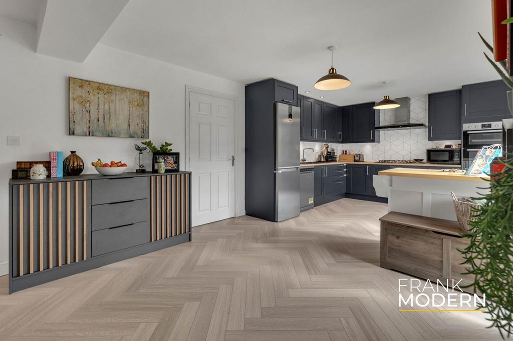 Kitchen / Diner