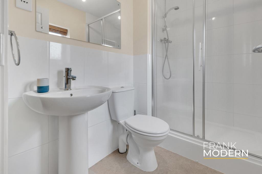 Bedroom Two En-Suite