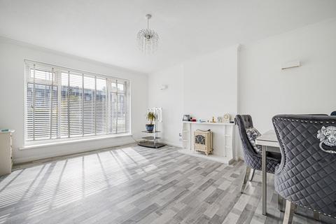 2 bedroom apartment for sale, Bexley Road, Eltham, London, SE9