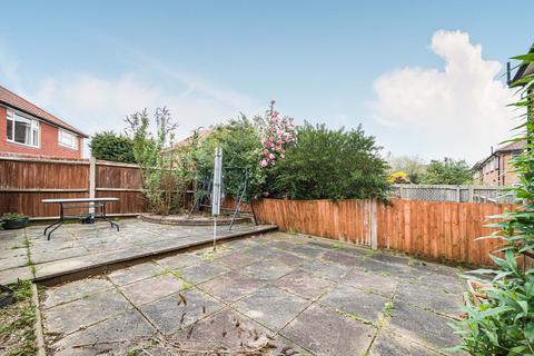 2 bedroom apartment for sale, Bexley Road, Eltham, London, SE9