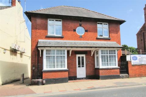 undefined, High Street, Doncaster DN5