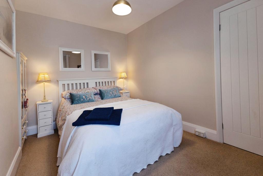 Pbox-IMG.jpg